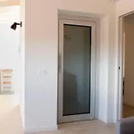 Regi Apartment